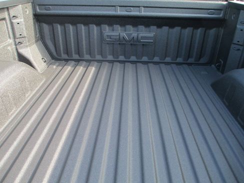 New 2026 GMC Sierra 1500 AT4X image 5