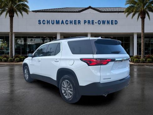 Used 2023 Chevrolet Traverse LT FWD image 5