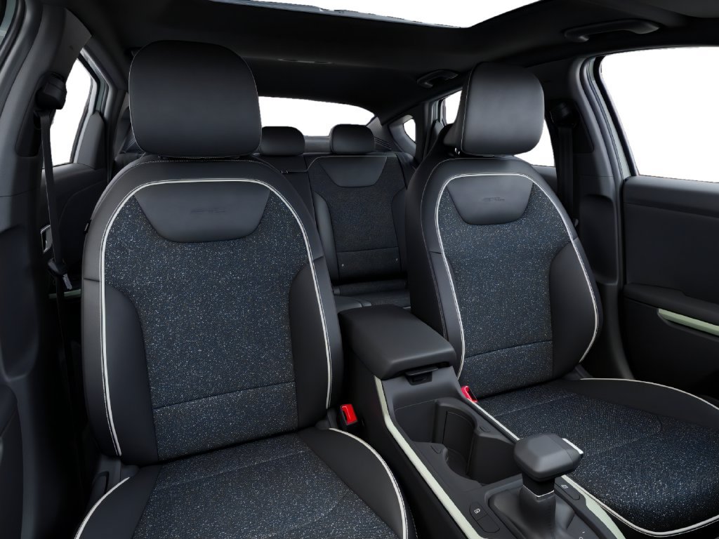 New 2025 Kia K4 GT-Line Turbo w/ GT-Line Sunroof Package FWD image 15