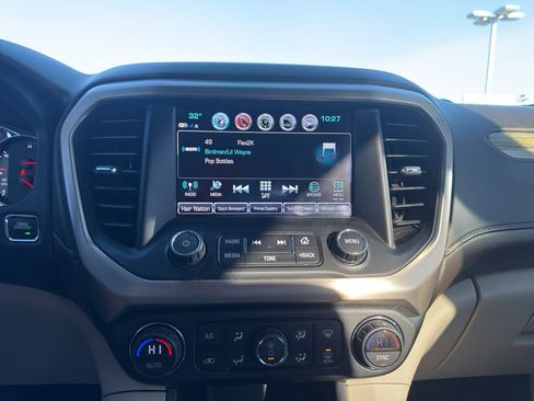 Used 2019 GMC Acadia Denali w/ Technology Package image 18