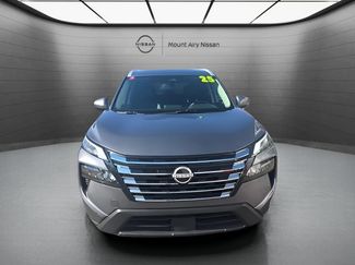 Certified 2025 Nissan Rogue SV w/ SV Premium Package FWD video 1