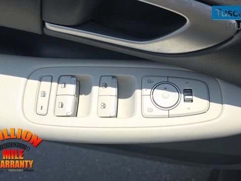 Used 2024 Hyundai Sonata SEL FWD image 13