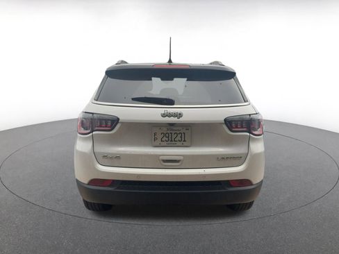 Used 2025 Jeep Compass Limited image 6