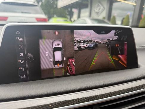Used 2016 BMW 740i RWD image 24