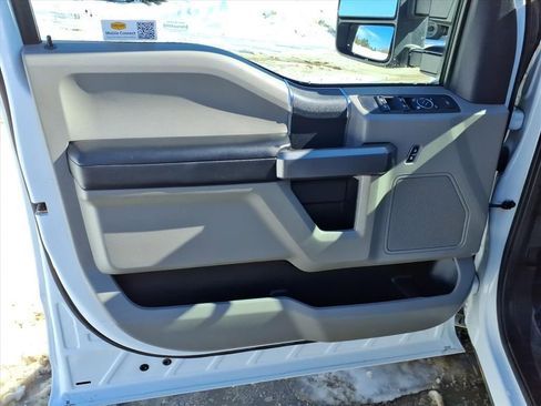 Used 2022 Ford F250 XLT w/ XLT Value Package image 15