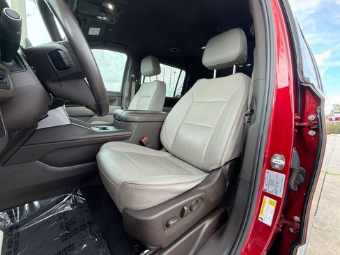 Used 2023 GMC Yukon XL SLT RWD image 17