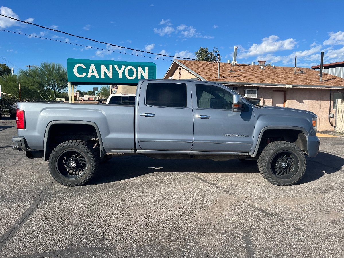 Used 2016 GMC Sierra 3500 Denali w/ Suspension Package, Off-Road AWD/4WD image 2