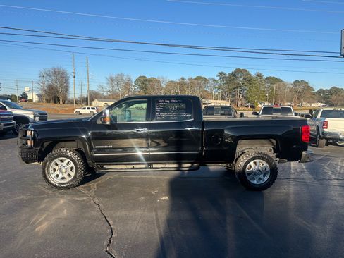 Used 2015 Chevrolet Silverado 2500 LTZ w/ Duramax Plus Package image 8