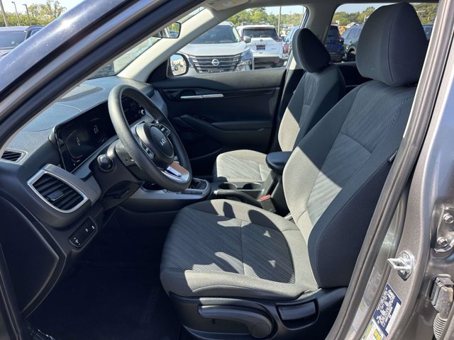Used 2024 Kia Seltos LX AWD/4WD image 16