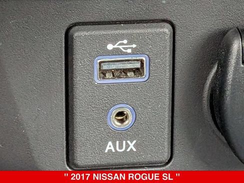 Used 2017 Nissan Rogue SL w/ SL Premium Package AWD/4WD image 28