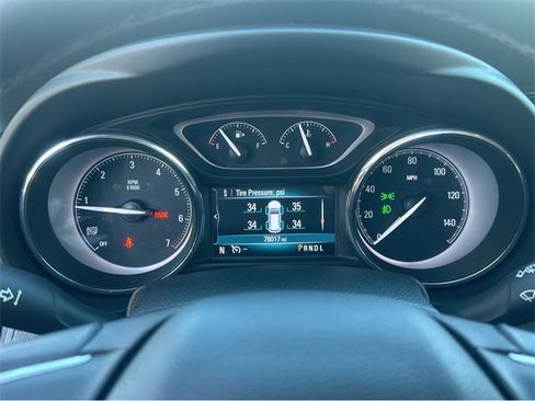 Used 2020 Buick Envision Essence image 28