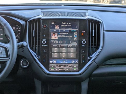 Certified 2025 Subaru Ascent Onyx Edition w/ Onyx Package image 17