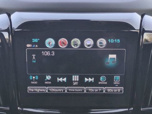 Used 2019 Chevrolet Traverse LT w/ LT Premium Package image 18