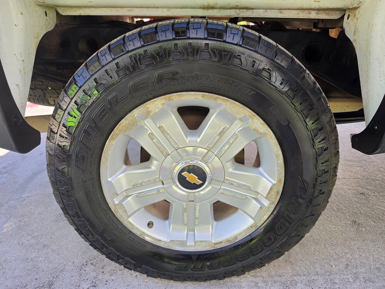 Used 2011 Chevrolet Silverado 1500 LT w/ All-Star Edition RWD image 40