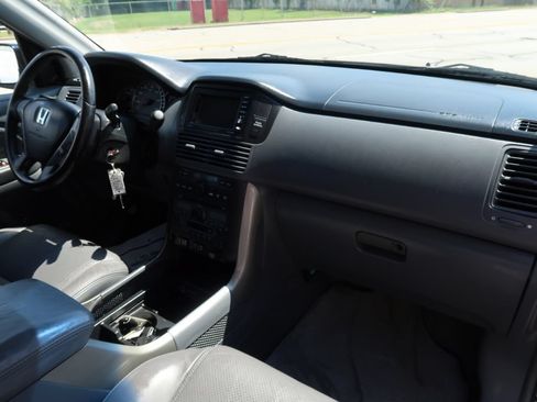Used 2005 Honda Pilot EX-L image 10