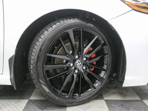 Used 2022 Toyota Camry XSE image 14