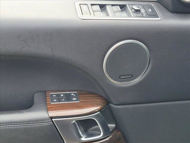 Used 2016 Land Rover Range Rover HSE AWD/4WD image 12