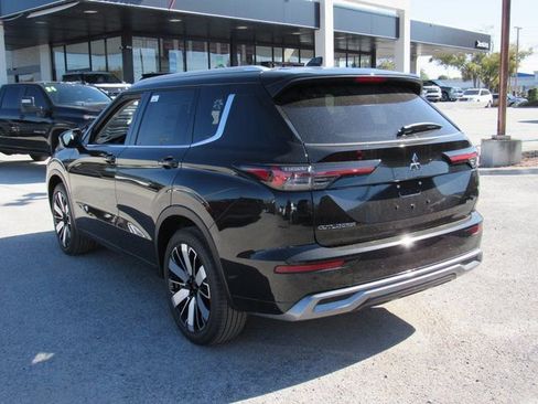 New 2026 Mitsubishi Outlander SEL FWD image 5