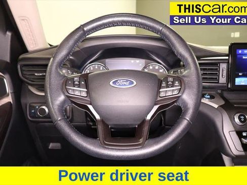 Used 2020 Ford Explorer XLT RWD image 15