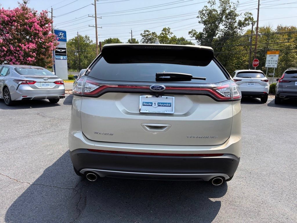 Used 2018 Ford Edge Titanium w/ Equipment Group 302A FWD image 6