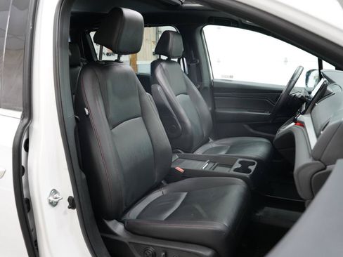 Used 2023 Honda Odyssey Sport image 29