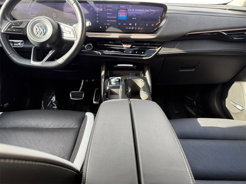 Used 2024 Buick Envision Sport Touring image 11