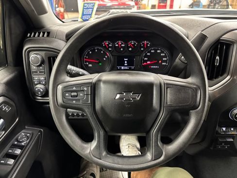 Used 2025 Chevrolet Silverado 2500 Custom w/ Custom Value Package AWD/4WD image 29