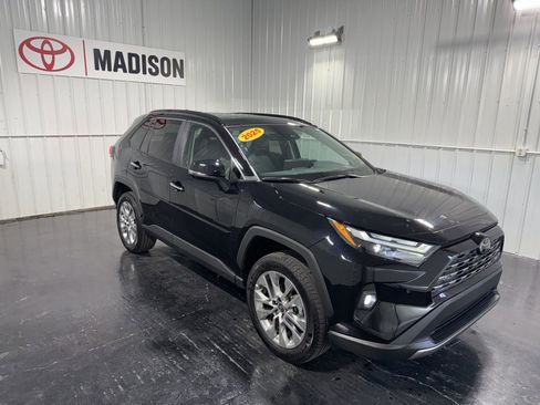 Used 2025 Toyota RAV4 Limited w/ Weather Package image 4