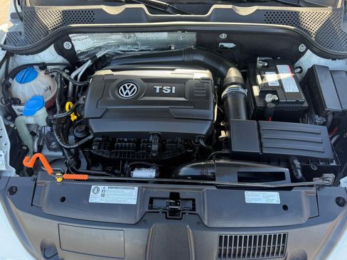 Used 2014 Volkswagen Beetle 1.8T image 34