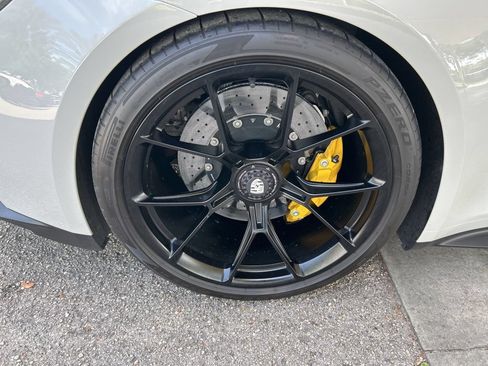 Used 2022 Porsche 911 GT3 RWD image 21