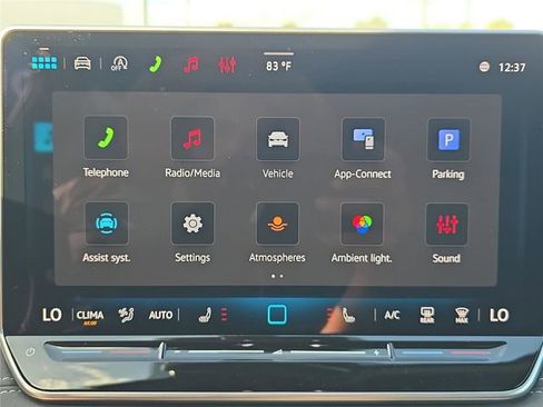 New 2026 Volkswagen Tiguan SE R-Line image 14