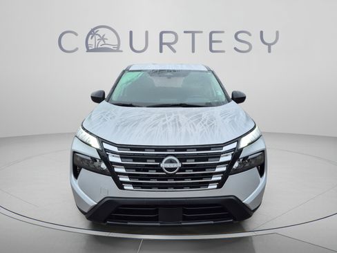 Certified 2025 Nissan Rogue S FWD image 10