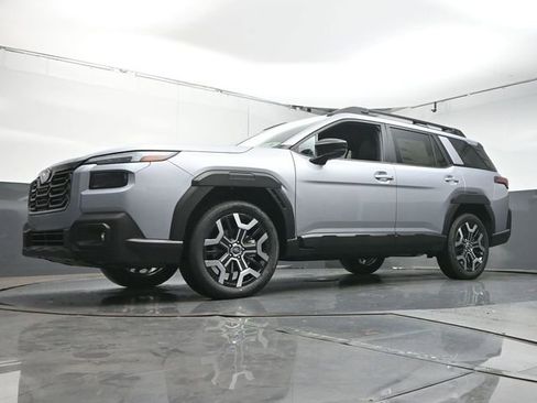 Used 2026 Subaru Outback Touring XT w/ Touring Package image 37