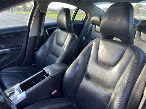 Used 2012 Volvo S60 T5 FWD image 20