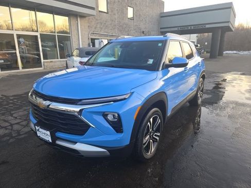 Certified 2024 Chevrolet TrailBlazer LT w/ Convenience Package image 1