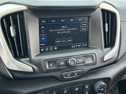 Used 2024 GMC Terrain SLE FWD image 27
