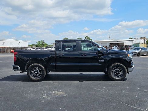Used 2025 Chevrolet Silverado 1500 LT w/ Texas Edition Plus RWD image 3
