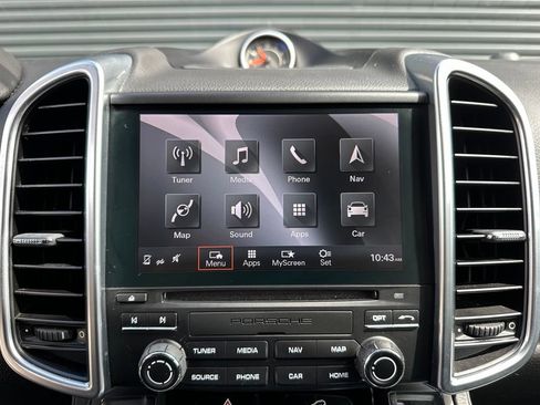 Certified 2017 Porsche Cayenne AWD/4WD image 33