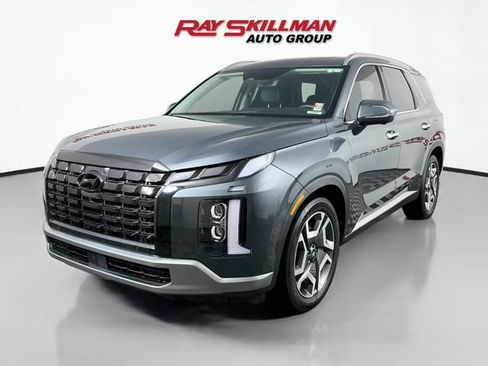 Used 2024 Hyundai Palisade SEL w/ Premium Package AWD/4WD image 3