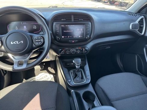 Used 2023 Kia Soul LX w/ Option Group 015 FWD image 19