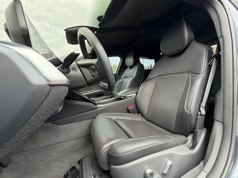 Used 2025 Lucid Air Touring AWD/4WD image 10