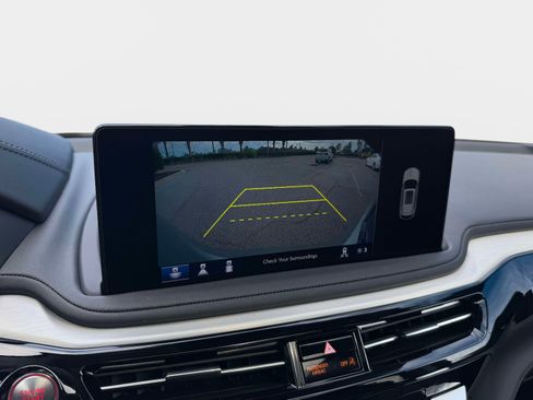 Certified 2026 Acura MDX FWD w/ Technology Package image 23