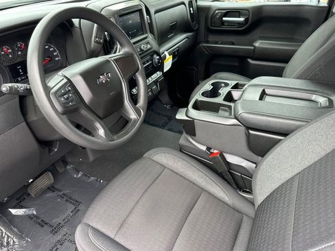 Certified 2024 Chevrolet Silverado 1500 Custom Trail Boss w/ Turbomax Blackout Package image 2