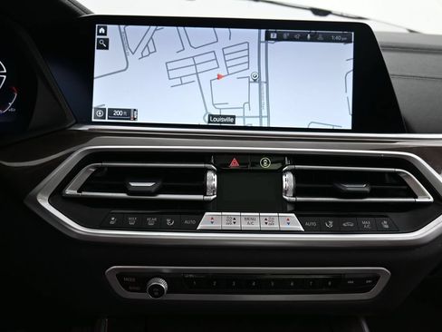 Used 2023 BMW X5 xDrive40i w/ Luxury Seating Package AWD/4WD image 13