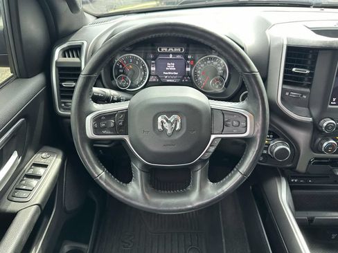 Used 2019 RAM 1500 Big Horn AWD/4WD image 16