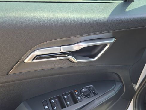 New 2026 Kia Sportage LX FWD image 18