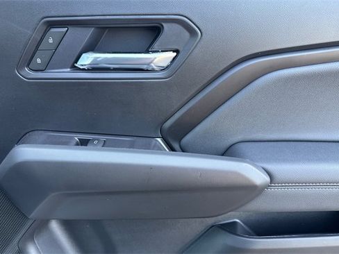 New 2025 GMC Canyon Elevation w/ Convenience Package image 19