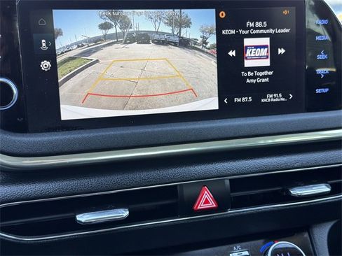 Used 2023 Hyundai Sonata SEL image 16