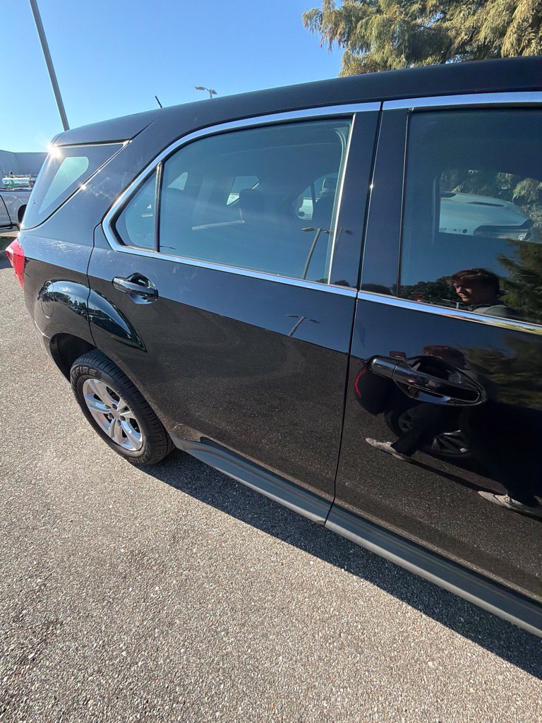 Used 2017 Chevrolet Equinox LS FWD image 6