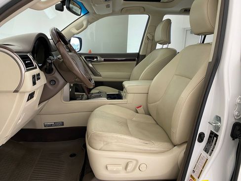 Used 2018 Lexus GX 460 Luxury image 5
